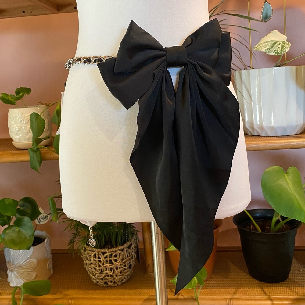 Steve Madden Black Satin Bow Ribbon Gold Chain Link Belt NWT